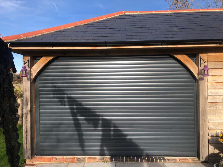 how to lubricate garage doors